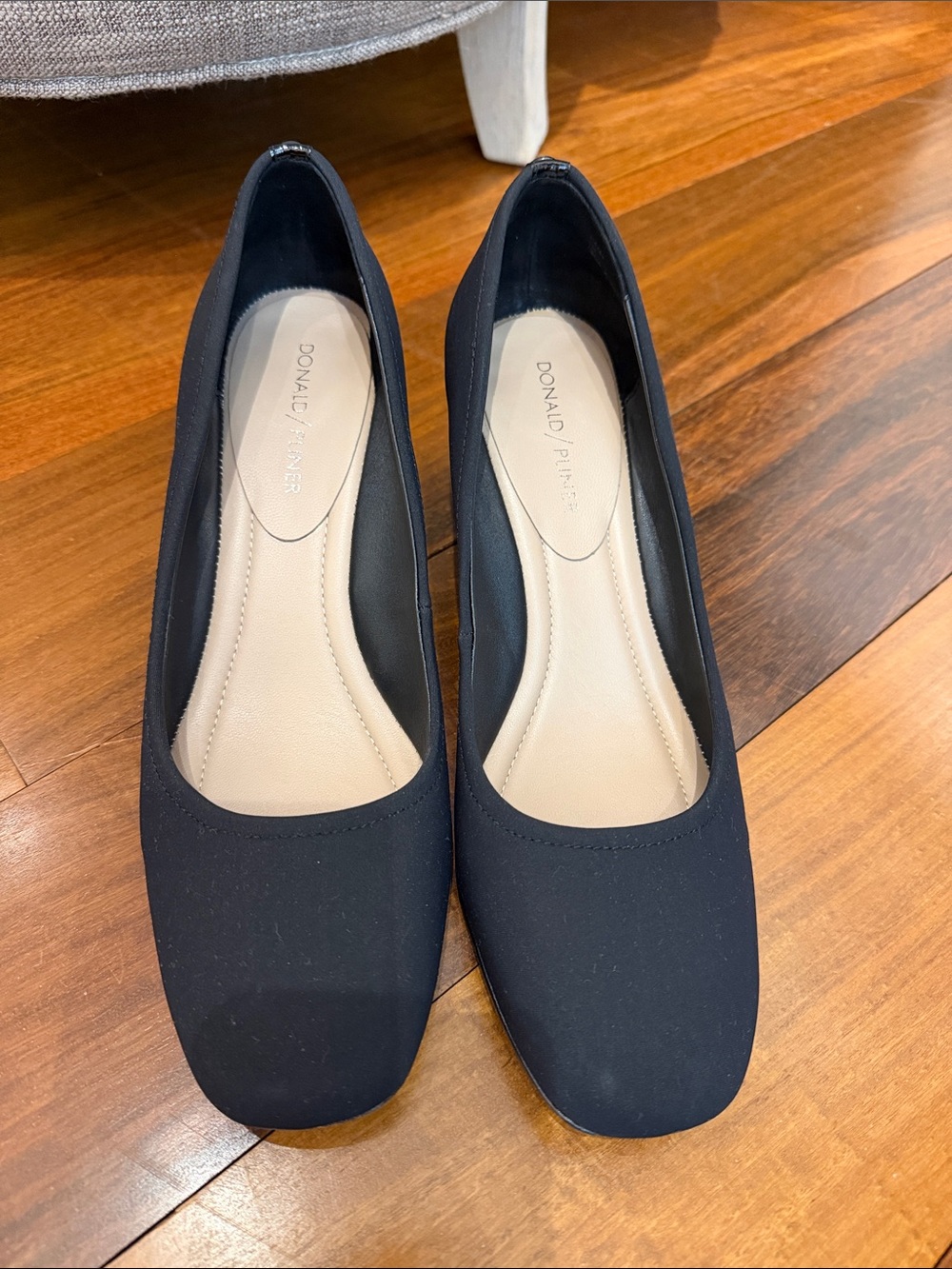 Donald J. Pliner Women's Black Stretch block heel.